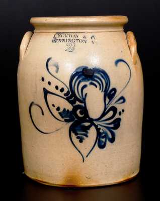 Very Rare J. NORTON & CO. / BENNINGTON, VT Stoneware Jar with Pear Decoration