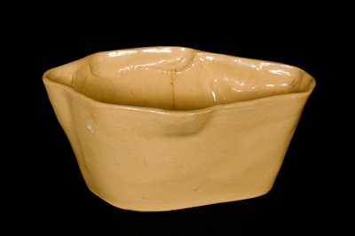 Yellowware Rabbit Mold