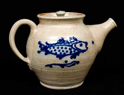 Diebboll Stoneware Teapot with Fish Decoration (Contemporary)
