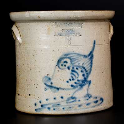 FLEISCHMANS, NY Advertising Crock w/ Pecking Chicken Decoration