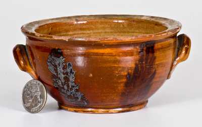 Very Fine Pennsylvania Redware Sugar Bowl w/ Mocha Seaweed Decoration