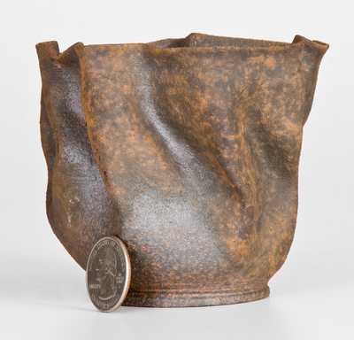 G.E. OHR / Biloxi, Miss. (George Ohr) Pottery Vase