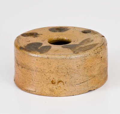 Cobalt-Decorated Stoneware Inkwell, Northeastern or possibly Mid-Atlantic origin