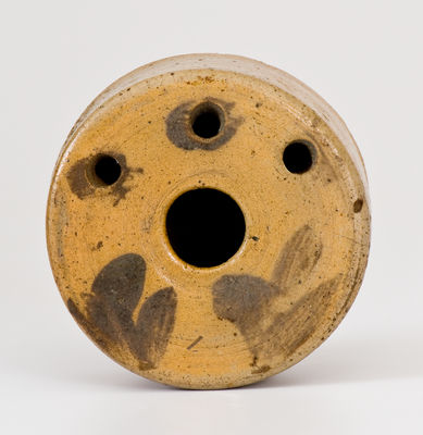 Cobalt-Decorated Stoneware Inkwell, Northeastern or possibly Mid-Atlantic origin