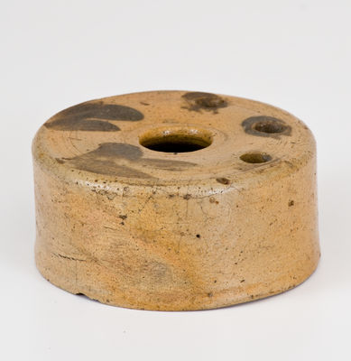 Cobalt-Decorated Stoneware Inkwell, Northeastern or possibly Mid-Atlantic origin