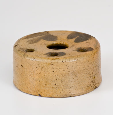 Cobalt-Decorated Stoneware Inkwell, Northeastern or possibly Mid-Atlantic origin
