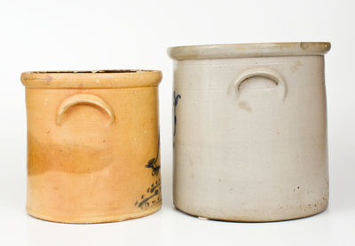 Lot of Two: New York Stoneware incl. Unusual "12 lbs." Pecking Chicken Crock