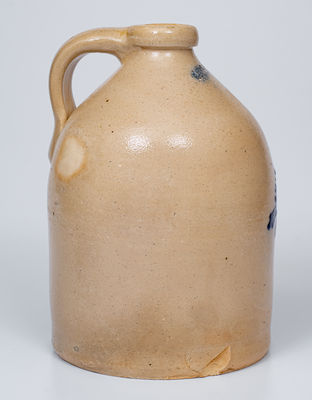 1 Gal. J. & E. NORTON / BENNINGTON, VT Stoneware Jug with Bird Decoration