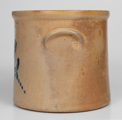 BRADY & RYAN / ELLENVILLE, N.Y. Stoneware Bird Crock