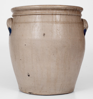 Outstanding COWDEN & WILCOX / HARRISBURG, PA 3 Gal. Stoneware Jar w/ Bold Bird-in-Wreath Design