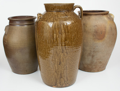 Lot of Three: Stoneware Vessels incl. 5 Gal. Alkaline-Glazed Churn