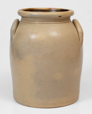 1 1/2 Gal. J. & E. NORTON / BENNINGTON, VT Stoneware Bird Jar