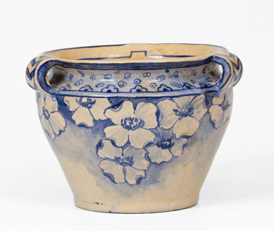 Scarce Susan Frackelton (Milwaukee, Wisconsin, 1903) Stoneware Vase