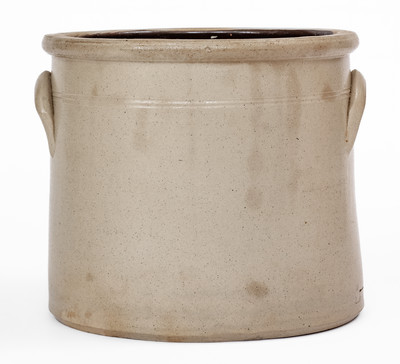 J. & E. NORTON / BENNINGTON, VT Stoneware Crock w/ Floral Decoration