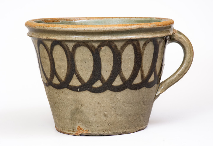 Very Rare Stoneware Clabber Bowl with Iron Slip Decoration, attrib. Thomas Chandler, Edgefield District, SC, circa 1850