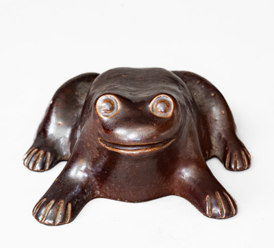 J. W. MOORE / Uhrichsville, Ohio Sewer Tile Frog