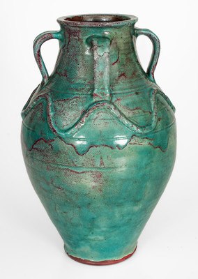 424. Pottery,Vase (889)
