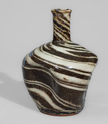 E.W. REINHARDT'S POTTERY / VALE, NC Stoneware Bottle w/ Swirl Pattern, c1940