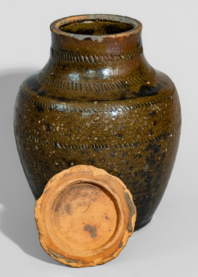 Unusual Manganese-Decorated Redware Jar w/ Lid, probably North Carolina, 19th century