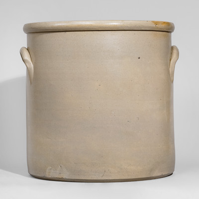 Extraordinary J. & E. NORTON / BENNINGTON, VT Six-Gallon Stoneware Deer Crock