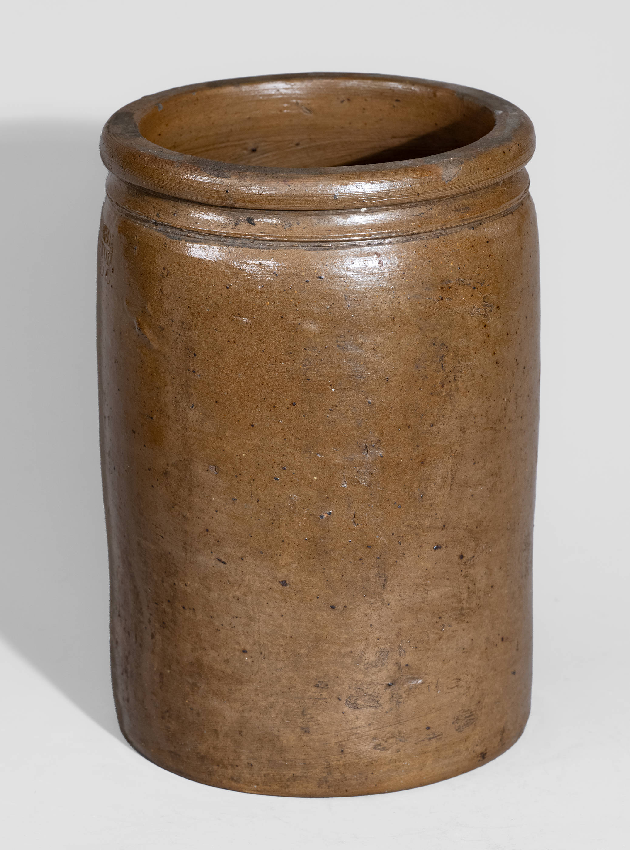 Rare WM. H. ERNEST / WASHINGTON, / D.C. Salt-Glazed Stoneware Jar