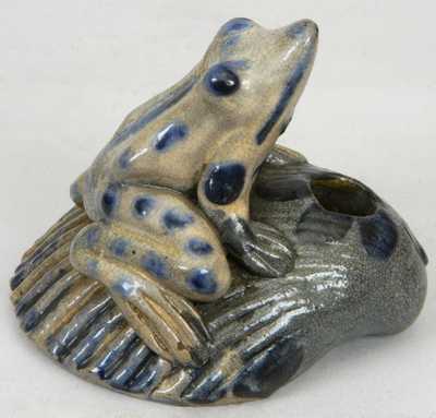 Anna Pottery / 1882 Frog Inkwell, Wallace & Cornwall Kirkpatrick